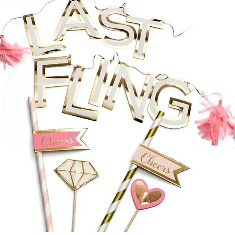 Last Fling Bachelorette Party Décor Kit